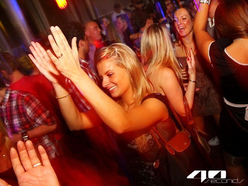 DJ für Silvesterparty buchen