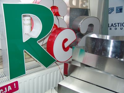 ab 99 euro led leuchtbuchstaben buchstaben mit beleuchtung berlin leuchtreklame 3d leuchtwerbung 