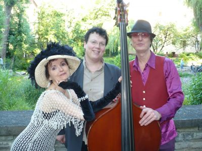 SWING BAND BERLIN °° TANZMUSIK DER 20er 30er 40er JAHRE LIVE FÜR IHR EVENT