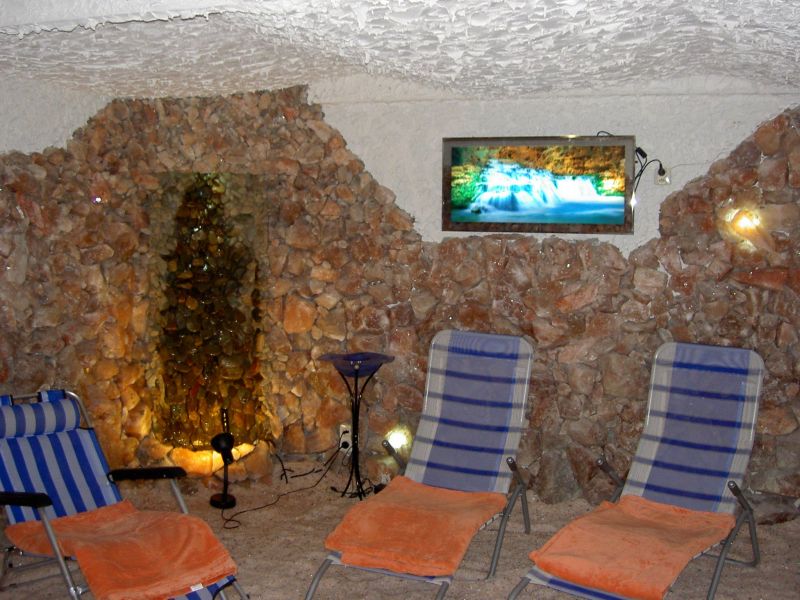 Pflegeheim in Polen in Karpacz, eh. rummhübel 90 km von Görlitz