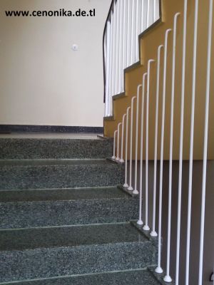 Treppenhausreinigung-Hausflurreinigung, wir beraten Sie gern....