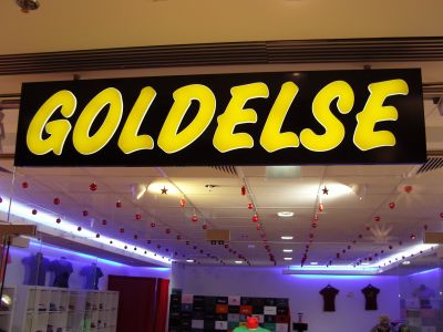 Leuchtreklame Leuchtwerbung Leuchtschilder Leuchtkästen Gravurkästen 3D LED Leuchtbuchstaben 