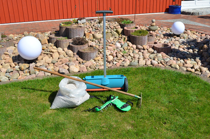 Gartenpflege, Gartengestaltung, Rasenpflege, Pflasterarbeiten, Sichtschutzzäune