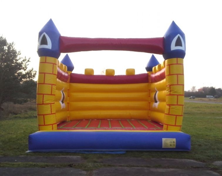 Hüpfburg mieten Berlin beim Hüpfburg Verleih ab 99,-€