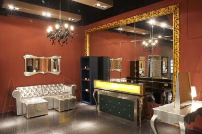 Neue und moderne Friseureinrichtung