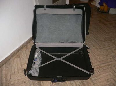 2 Stück Samsonite Reisegebäck   50 €