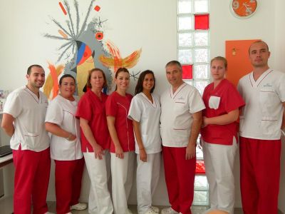 Zahnklinik-Medical-Implant