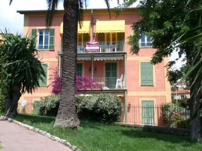 VR IMMOBILIARE di Vianello Riccarda Immobilien Agentur in Toskana