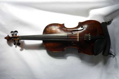 Museale Meistergeige Mathias Thir  18.Jh.