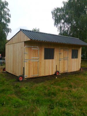 pferdeboxen