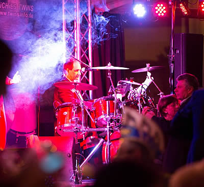 Party Band RiCHiES TWiNS Musik,Party,Hochzeitsband,Liveband,Tanzband,Showband,Coverband,Hochzeit