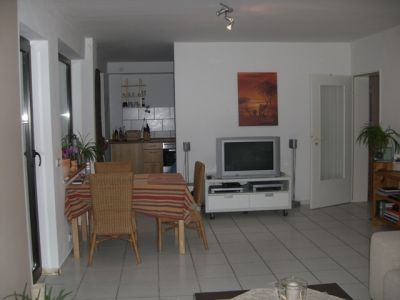 ***Traumwohung mit Terrasse und Garage***