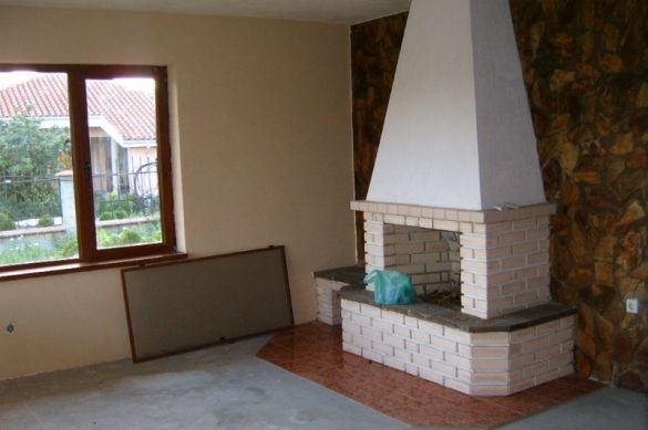 Neugebaute Villa nur 3 km von der Schwarzmeerkuste