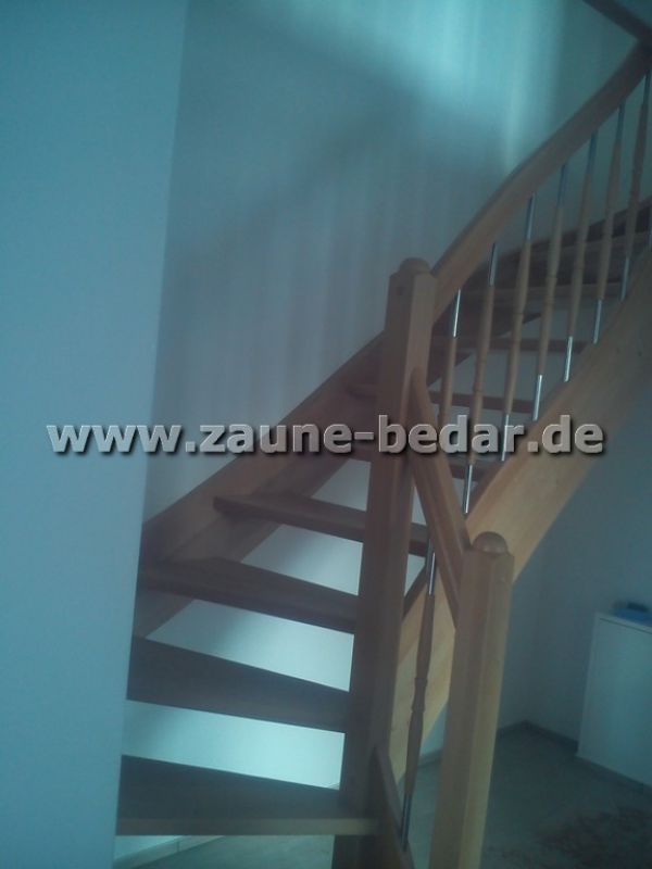 HOLZTREPPE aus Polen, HOLZTREPPEN vom Hersteller, Beste QUALITÄT des Holzes