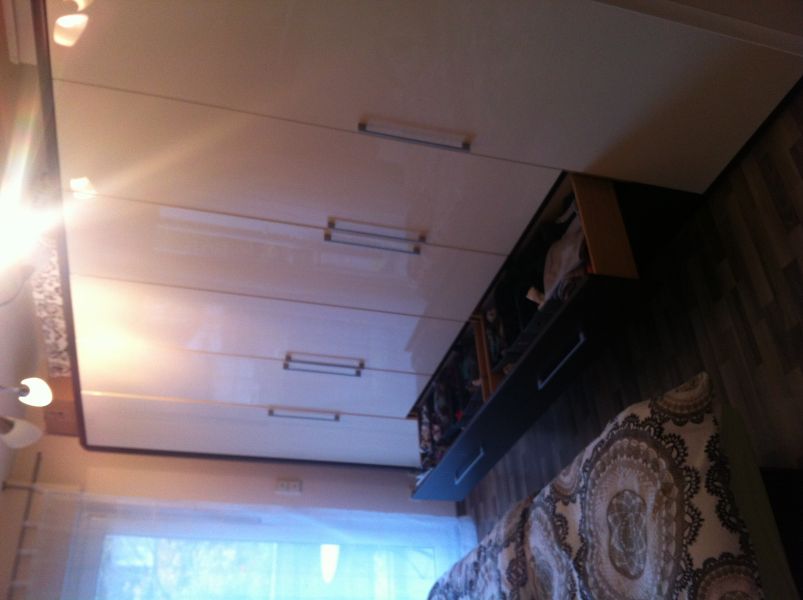 Kleiderschrank  - wie neu