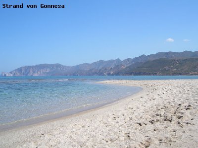 Sardinien: Ferienunterkuenfte am Meer im Gruenen: Oster-Last-minute