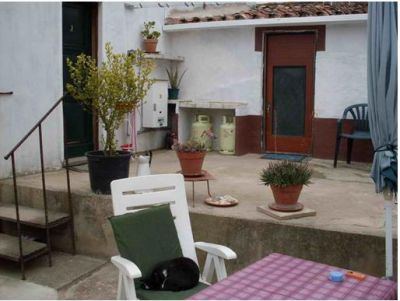 Haus mit Gästezimmer zu verkaufen 