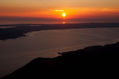 Kroatien, schönes Haus direkt am Meer, zu verkaufen