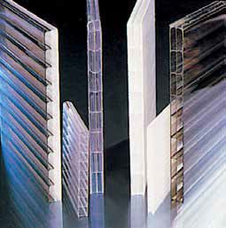 Universeller Sonnenschutz «Spezialpolycarbonate»