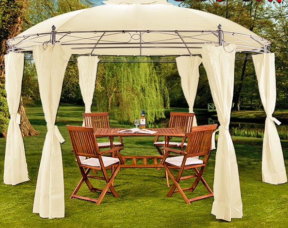 Pfingsten am Plattensee: nur 58 € Tagesmiete für 140m2 großes Ferienhaus (8 Personen)