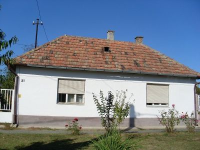 Preisgünstiges Haus 37 km zum See Nr. 20/22