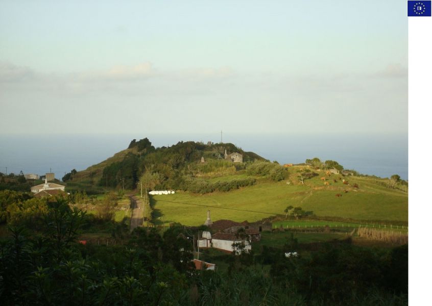 Grundstück mit Ruine in Azenha - EURO 59000