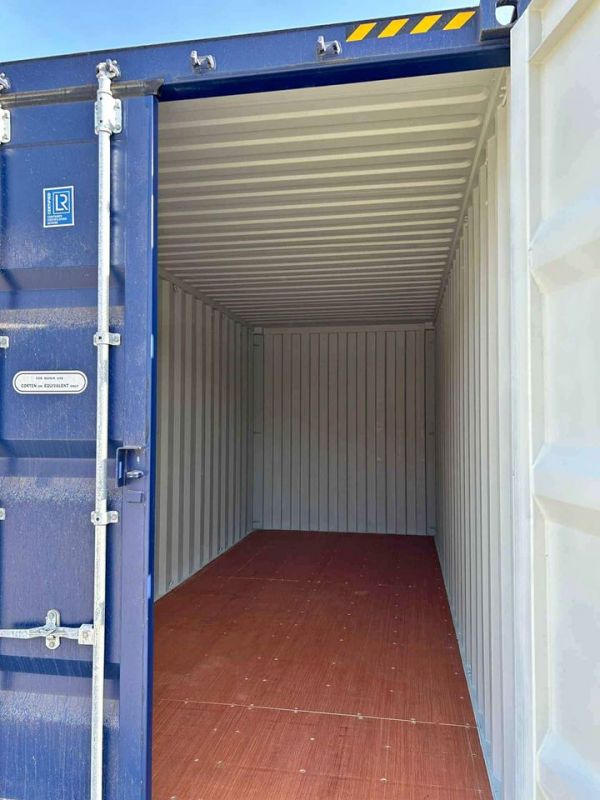 Container im Bild lagernd und sofort verfügbar. Besichtigung und Abholung möglich.