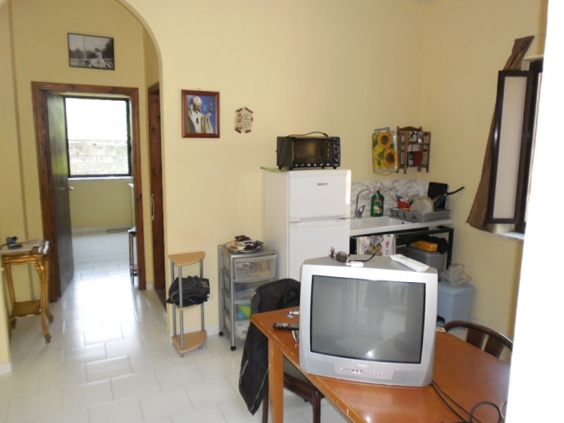 Italien salerno economische 2 zimmer wohnung 