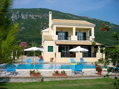 Korfu Ferienwohnungen und Private poolvillen