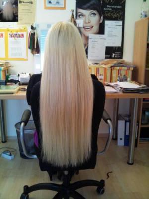 Haarverlängerung Stuttgart-Haarverdichtung,Extensions und Haarteile