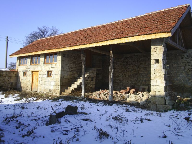 Bulgarien -2 Einfamilienhäuser
