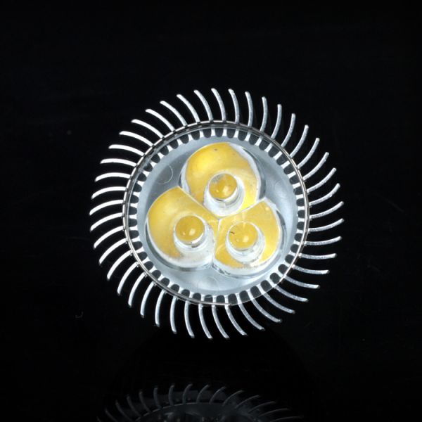 E27 3W CREE SMD 5050 200LM LED dimmbar warm Weiss Strahler Halogen