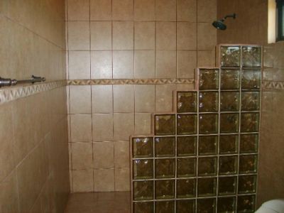 Costa Rica - Neubau in San Gertrudis de Grecia