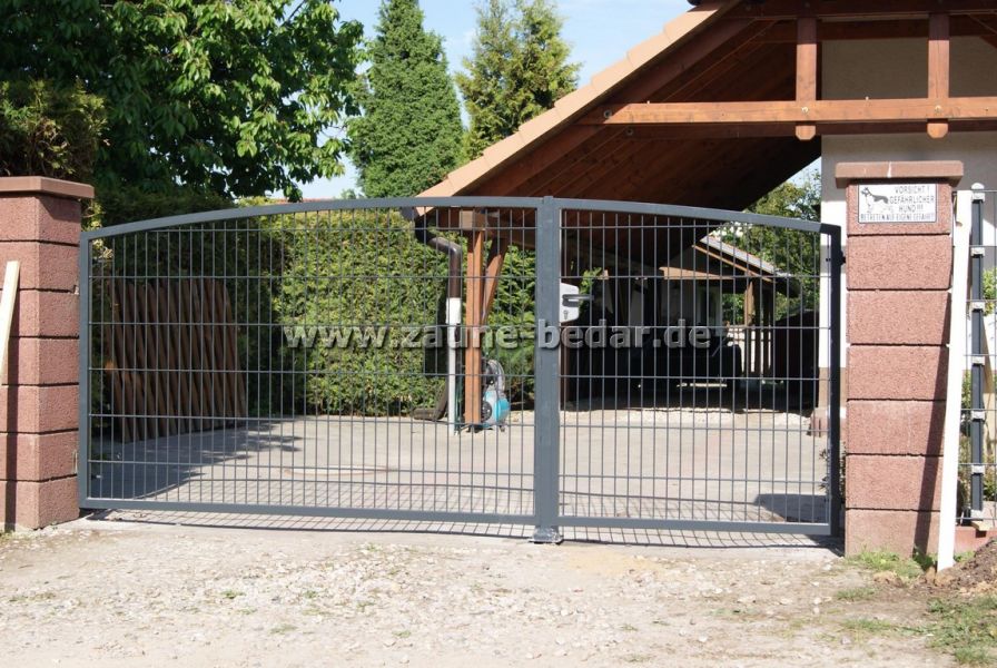 Doppelstabmattenzaun aus Polen ~ Schmiedeeisernezaun aus Polen ~ Sichtschutz aus Polen