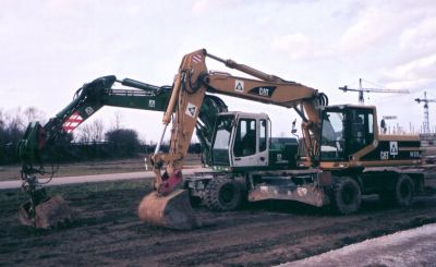 Ausbildung Staplerführerschein Frankfurt Main, Kurse Baggerschein, Kranschein