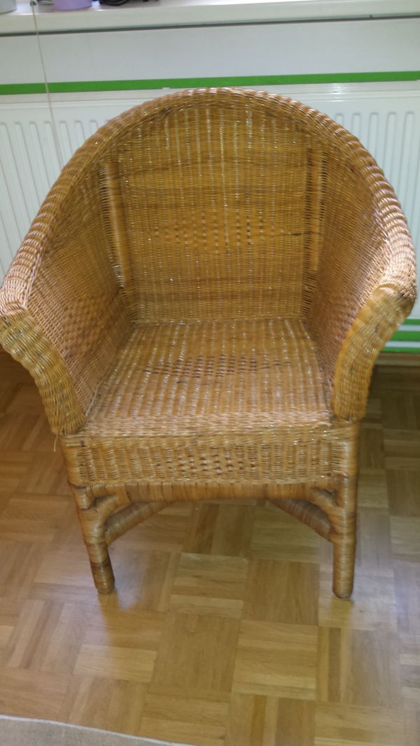 Rattancouch mit zwei Sesssel für Innen und Außen (Gartenmöbel)