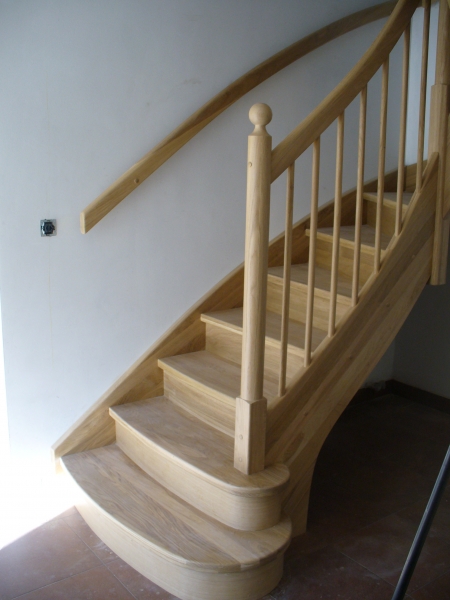 Holztreppen aus Polen , Herdsteller AS-w.Treppenzaune.de