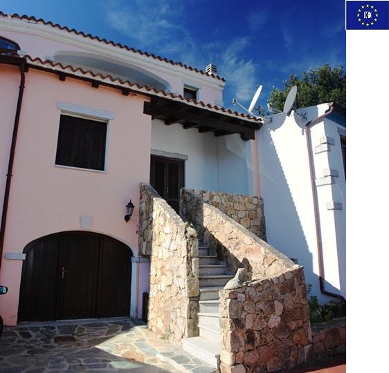 Im Dorf  charmante Landhaus -EURO 165,000