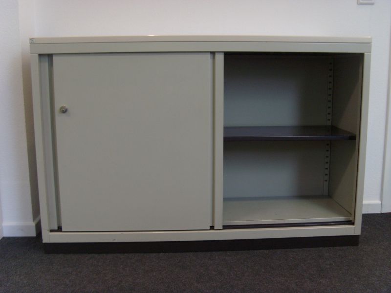 Ablageschrank zu verkaufen