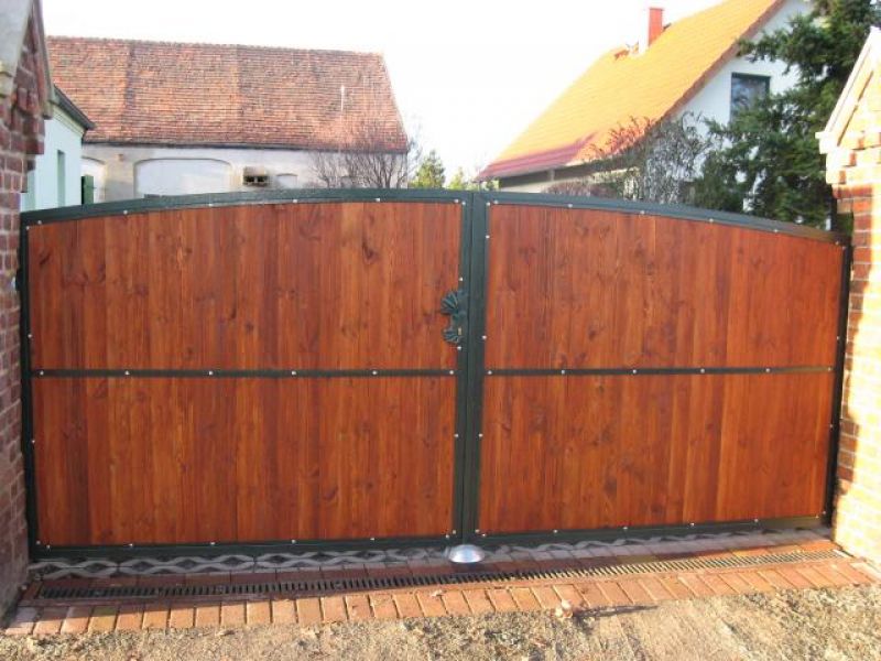 Zaun aus Polen, Zaune. Metallzaune.Tore.Toranlage