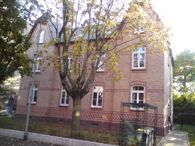 ZIMMER IN HELLE GEMÜTLICHE 2ER WG