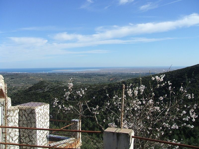 Spanien Festland - kleine und grosse Finca