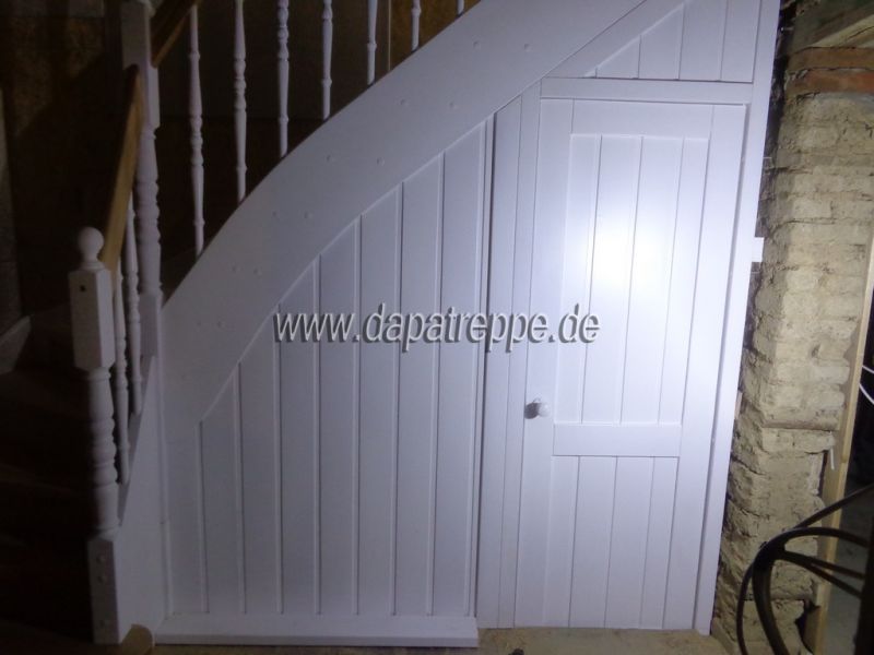 TREPPE aus Polen, HOLZTREPPE, INNENTREPPE, Holztreppen aus Polen - DAPA-