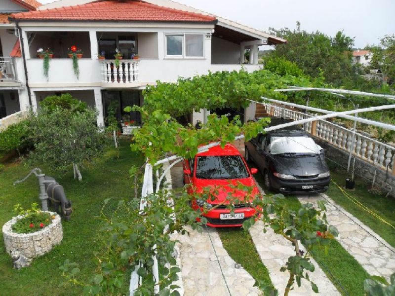 150 m bis Sandstrand, Ferienwohnung in Kroatien