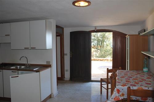 Im Dorf  charmante Landhaus -EURO 165,000