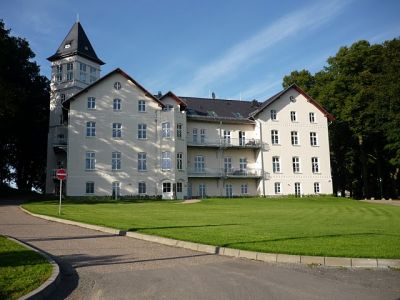 Schloßurlaub an der Ostsee: Jagdschloß zu Hohen Niendorf/ bei Kühlungsborn