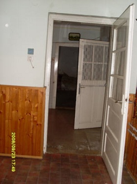 Traditionelles Haus 24 km bis zum See Nr. 06