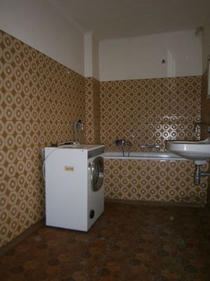 Günstiges Haus mit Ausbaupotential - Ideal für Single & Pärchen