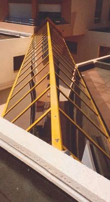 Universeller Sonnenschutz «Spezialpolycarbonate»