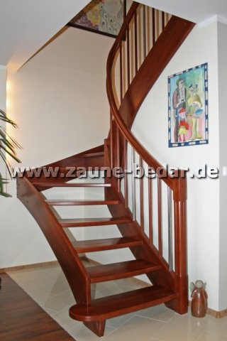 Treppe ~ Holztreppe aus Polen 